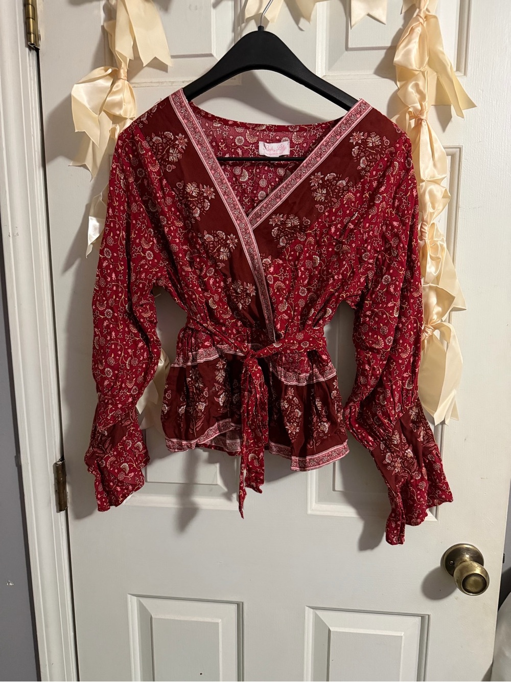 Floral Tie-Waist Peplum Wrap Top - Red
